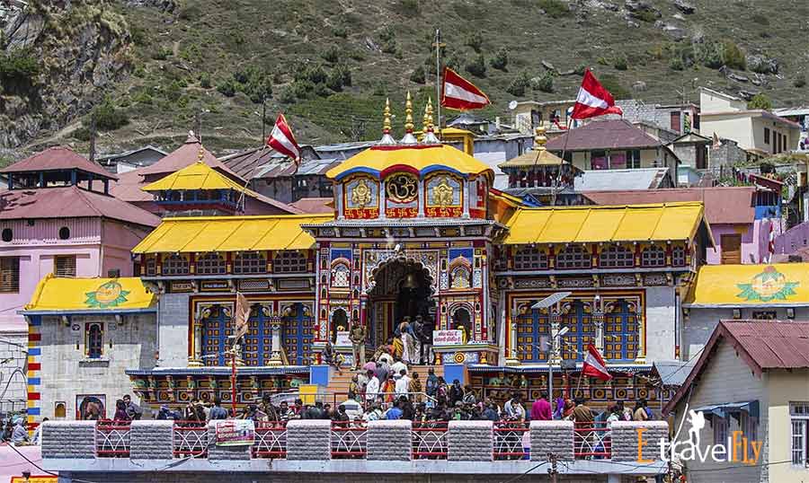 Discover the beauty and serenity of the Himalayas on your Char Dham Yatra